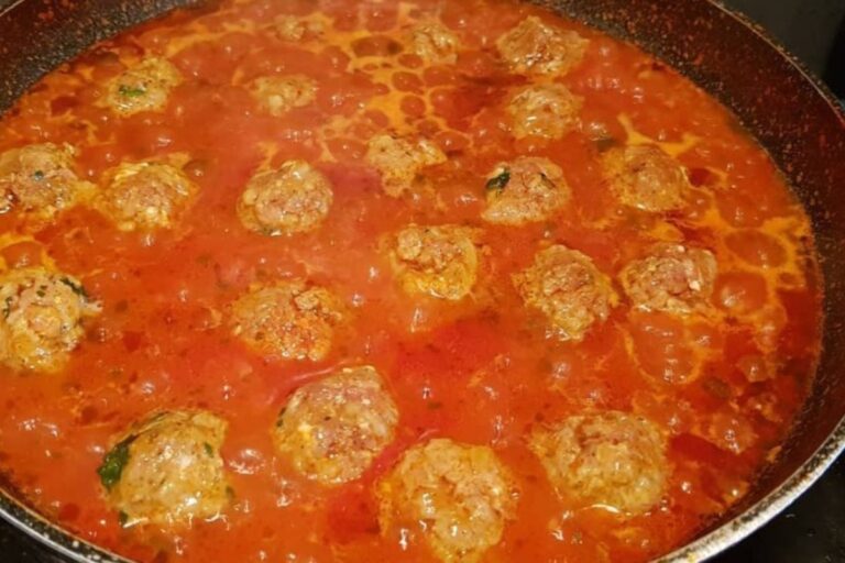 Kefta Tagine: A Flavorful Moroccan Delight